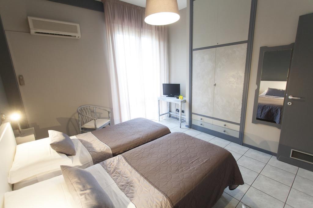 Hotel Roma Salsomaggiore Terme Bagian luar foto