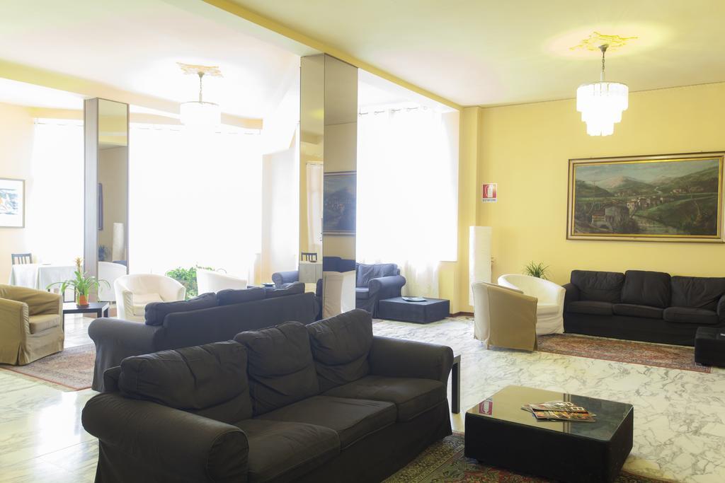 Hotel Roma Salsomaggiore Terme Bagian luar foto